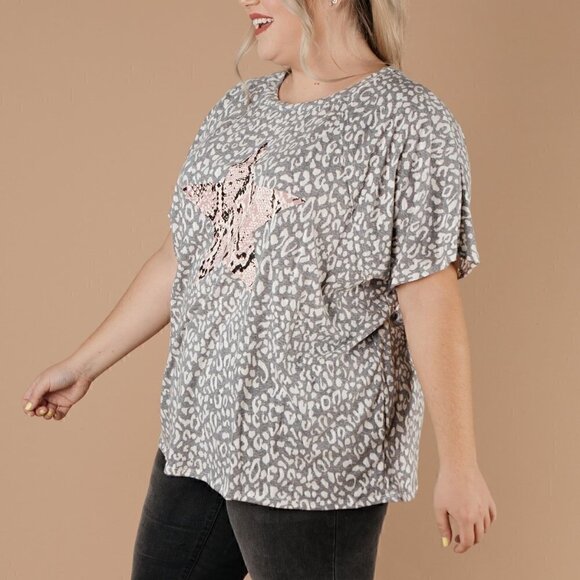 143 Story Charcoal Leopard Top w/ Snakeskin Star - Picture 2 of 5